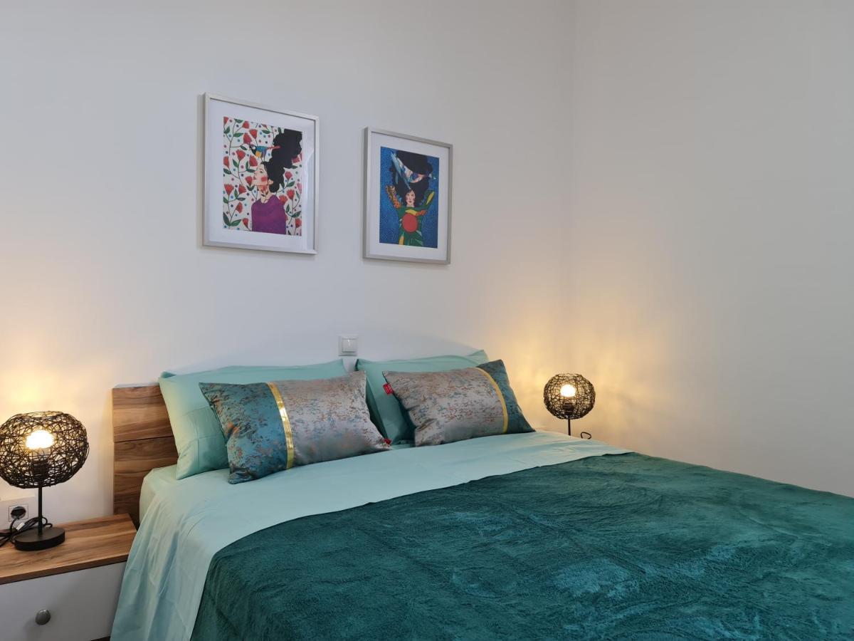 Yumboflat Two Bedroom Apartment プラヤ・デル・イングレス エクステリア 写真